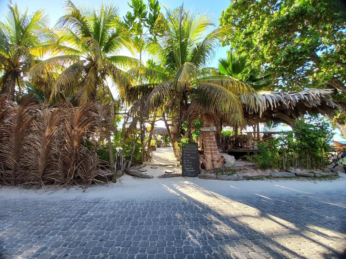 Moonlight Beach Villa La Digue Exterior photo