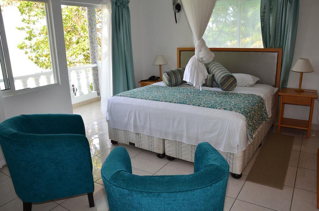 Moonlight Beach Villa La Digue Room photo